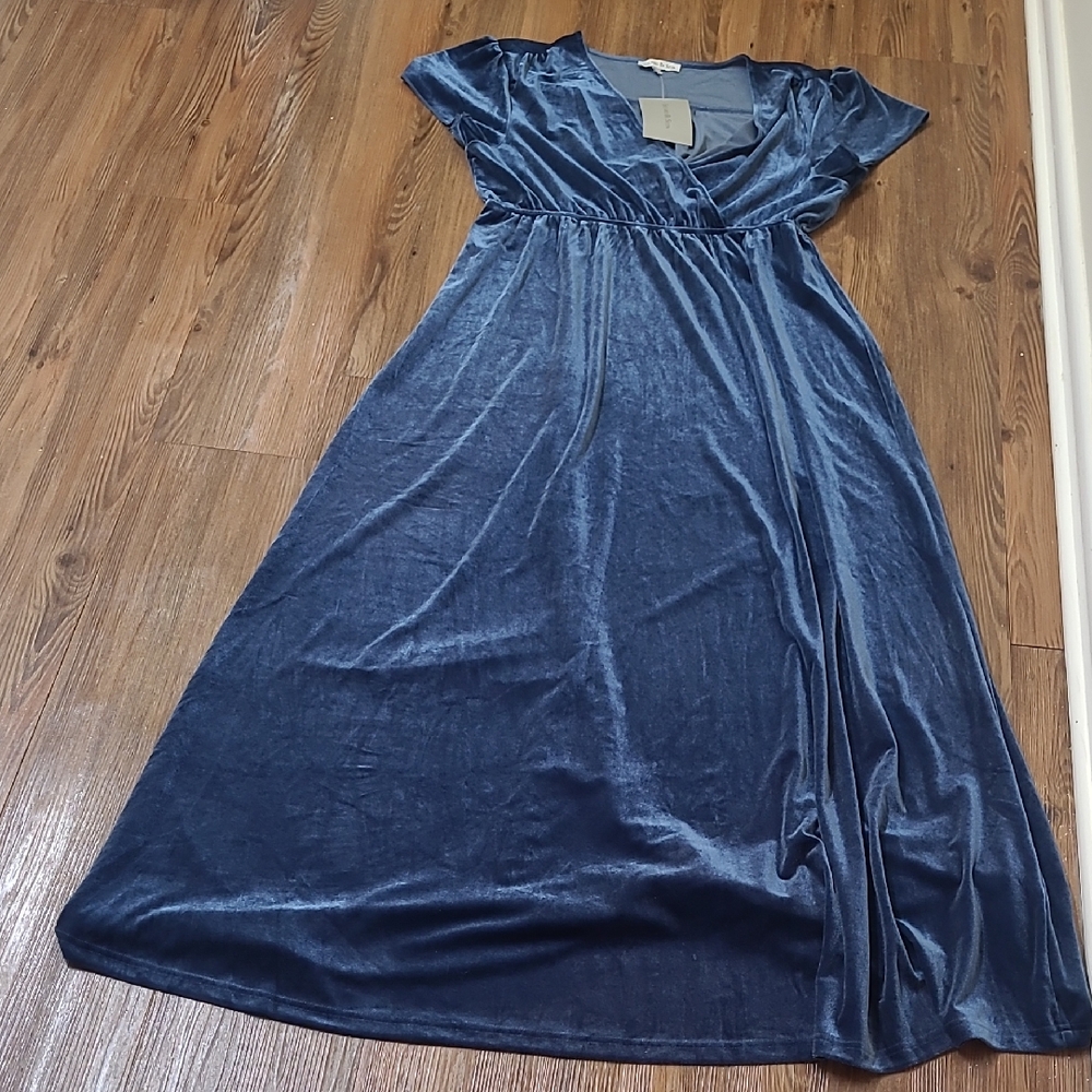 Velvet Empire-Waist Maxi Dress in Deep Blue